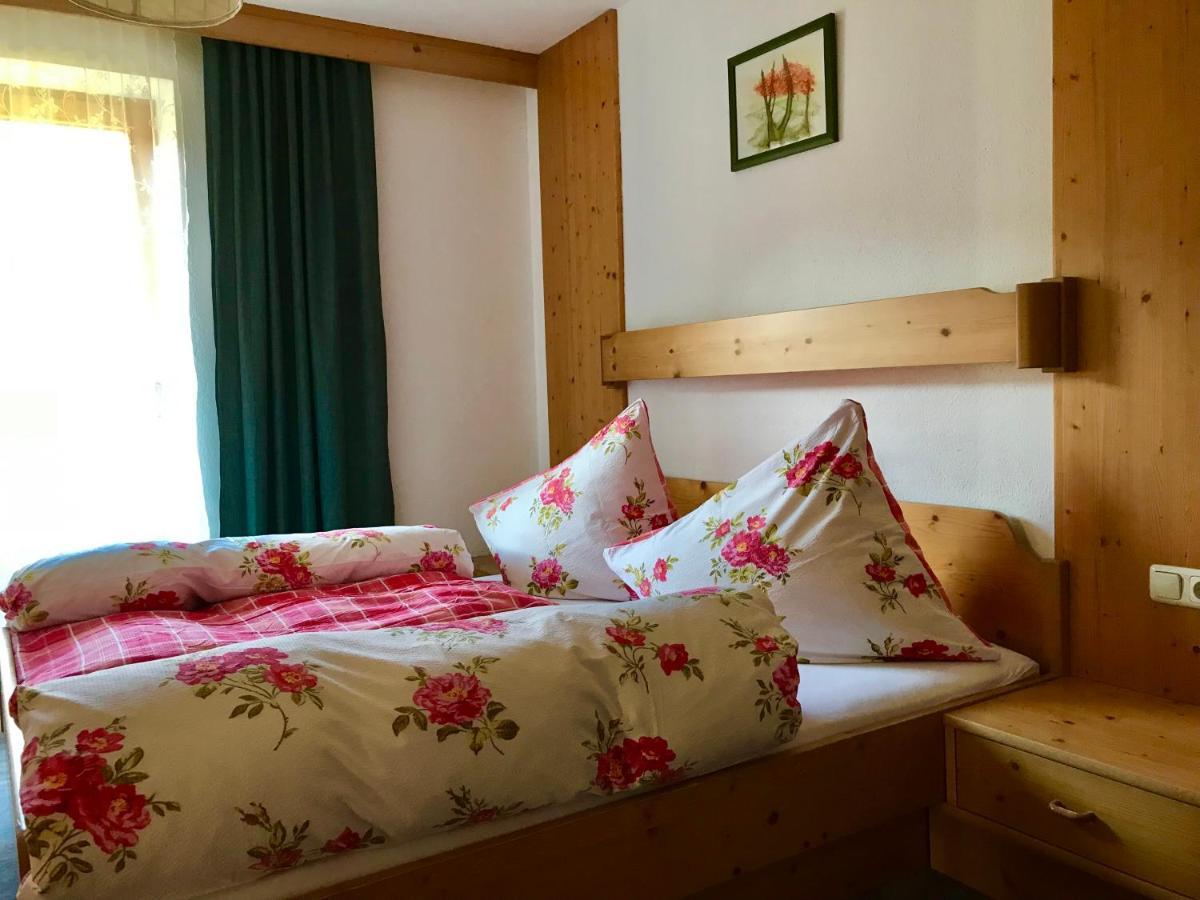 Ferienwohnungen Luxner Fügen Buitenkant foto